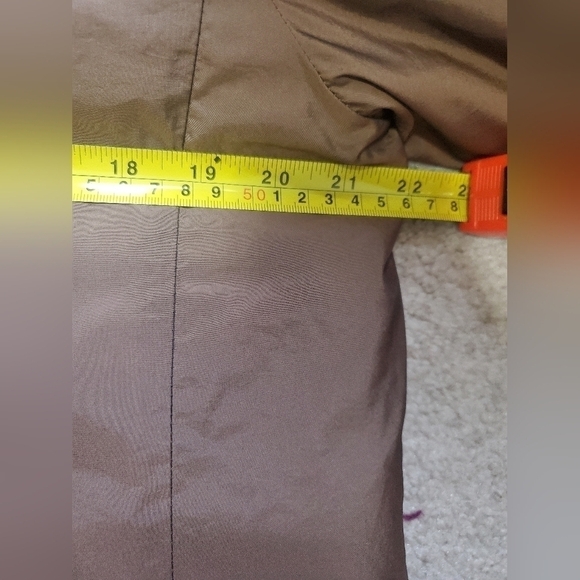 PLAYBOY brown puffer with playboy logo and playboy lining. Size 170/92a  (large) - Picture 10 of 10